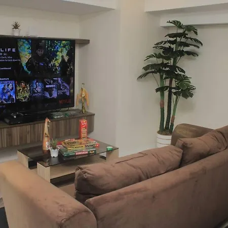 A2J Luxury 2Br Suite Near High Street Bgc Taguig