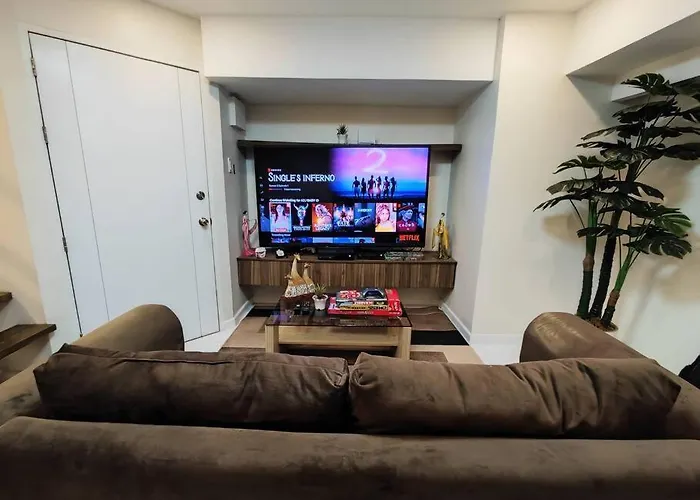 A2j Luxury 2br Near High Street Bgc Taguig Apartamento