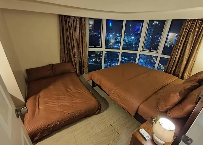 A2j Luxury 2br Near High Street Bgc Taguig