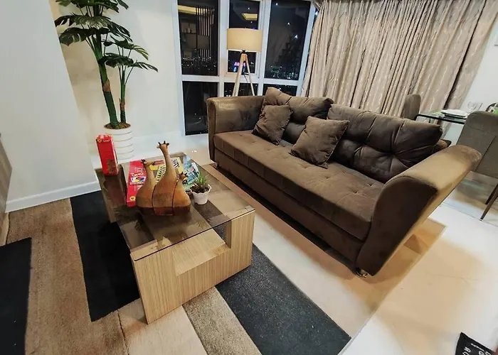 A2j Luxury 2br Near High Street Bgc Taguig Apartment *