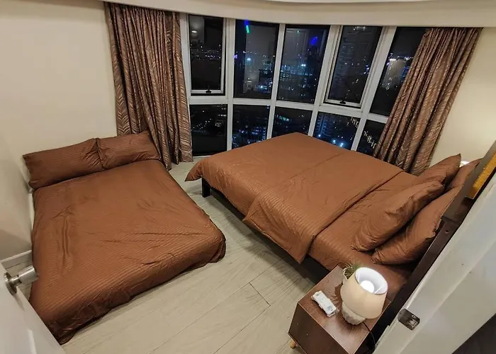A2j Luxury 2br Near High Street Bgc Taguig Apartment Manila