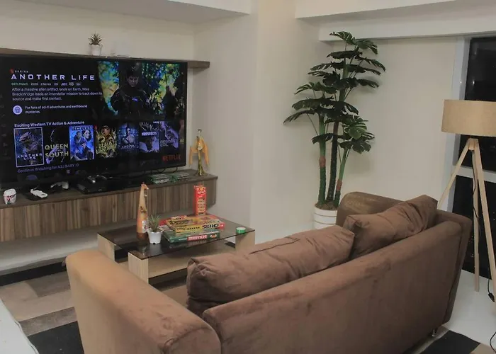 Apartment A2j Luxury 2br Near High Street Bgc Taguig Manila