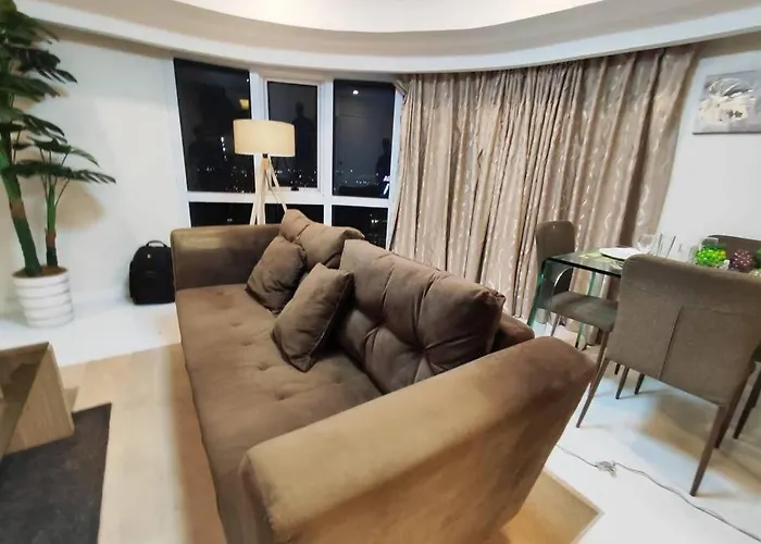 Apartment A2j Luxury 2br Near High Street Bgc Taguig Manila