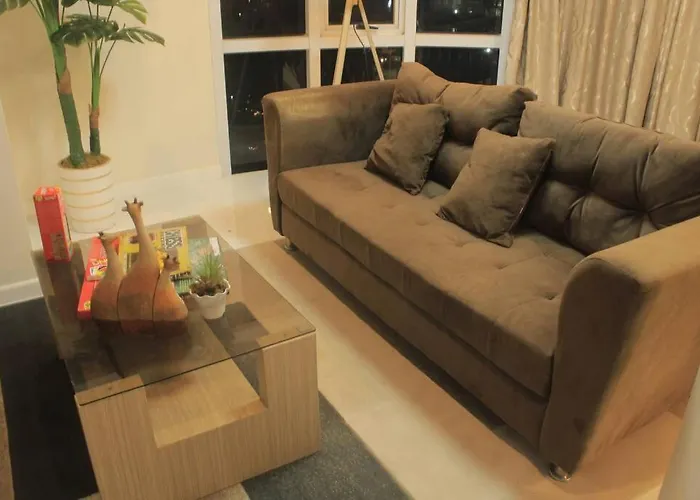 A2j Luxury 2br Near High Street Bgc Taguig * Manila